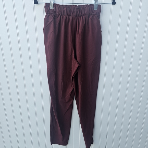 Lululemon Burgundy Athletic Pants Womens 2 - Picture 3 of 4
